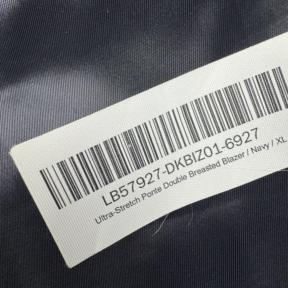 Quince Navy Blazer - Picture 7 of 11